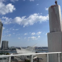 披露宴会場を出たところ。今はポートタワー見えるはず