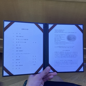 チャペルの椅子にあった冊子です|684780さんのホテル メルパルク大阪(ワタベウェディンググループ)（営業終了）の写真(1979779)