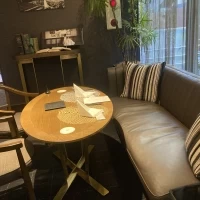 打ち合わせ場所。フェア試食場所。