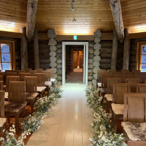 森彩の教会のバージンロード|685120さんのTHE NIDOM RESORT WEDDING  ニドムリゾートウエディングの写真(1983566)