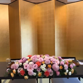 龍の間の新郎新婦席