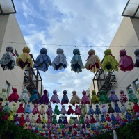 ピーマン通り　てるてる坊主の飾りでした