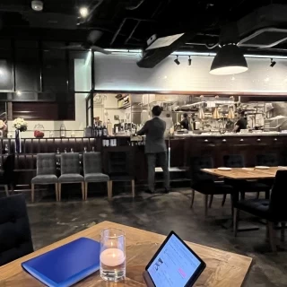 オープンキッチン