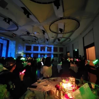 お色直し入場時の会場
