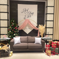 メインテーブルはクリスマスコーディネート