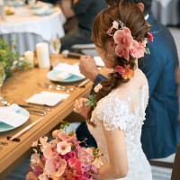 ウェディングドレスとヘアアレンジ