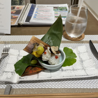 目も華やかで楽しい試食でした。