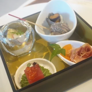 試食のお料理です。中級の前菜です。