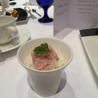 当日ゲストが3種類から選べる一口丼