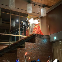 再入場時のドレス当て