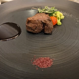 お肉柔らかく、専属のシェフがいるのは強みだと思いました！