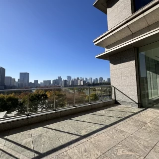 チャペル横のテラス