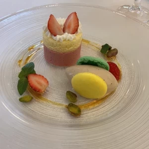 うさぎの国に迷い込んだかのような見た目の可愛いプレートです|687845さんのラ・マーレ プライベートガーデン（営業終了）の写真(2011399)