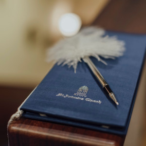 式場で準備してくれる結婚証明書|687898さんの京都セントアンドリュース教会の写真(2046910)