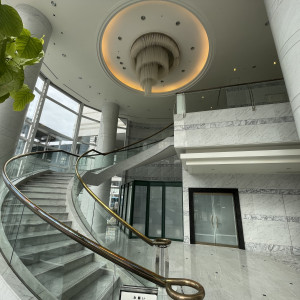 大階段|688083さんのJRホテルクレメント高松（旧:全日空ホテルクレメント高松）の写真(2008893)