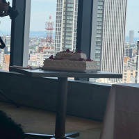 切り分けてもらいケーキをいただきました。