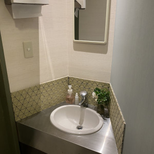 トイレの手洗いスペースも化粧室のようにオシャレ。|688194さんのElegante Vita(エレガンテヴィータ)の写真(2034965)
