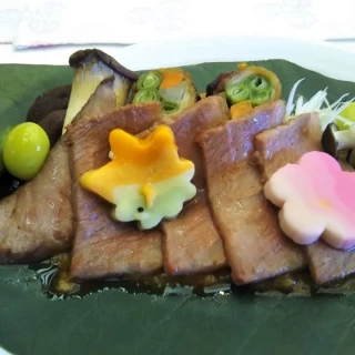 見た目も美しいお料理