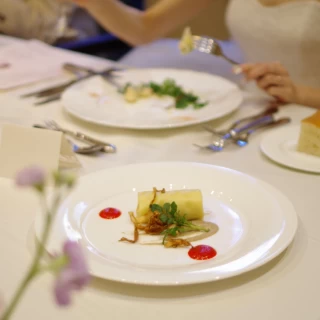 メイン卓 料理