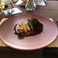 肉料理です。