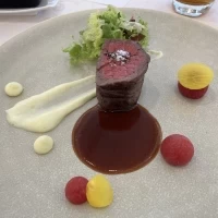 メイン