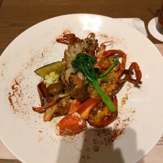 オマール海老のお料理を試食させて頂きました