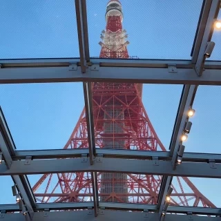 チャペルから見える景色。このアングルの東京タワーは貴重