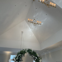 チャペルの天井部。高さ普通、装飾はシンプルでした。