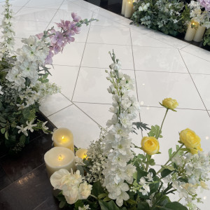バージンロード横の荘花が可愛らしかったです。|688628さんの赤坂 アプローズスクエア迎賓館の写真(2086211)