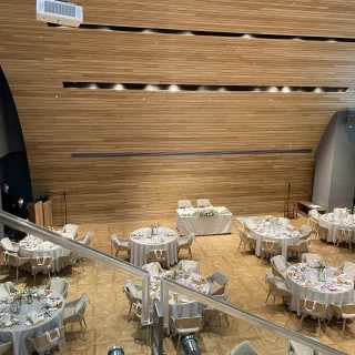 披露宴
