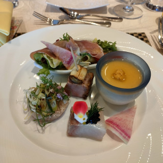 前菜の盛り合わせです