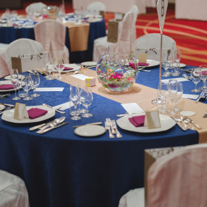 こだわりのテーブルクロスと装花|689181さんのロイヤルパインズホテル浦和の写真(2020758)