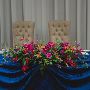 メインテーブルの装花|689181さんのロイヤルパインズホテル浦和の写真(2020753)