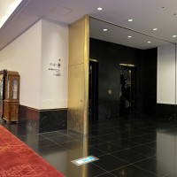 専門式場でありながら、宿泊施設もあり、このエレベーターから。
