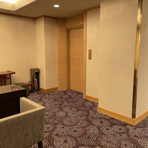 ブライダル専門のエレベーター|689257さんのホテル椿山荘東京の写真(2096566)