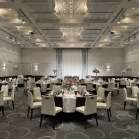 128名までの会場