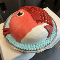 ウェディングケーキ！釣り好きの私たちは鯛にしていただきました