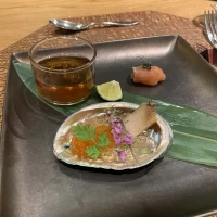 試食の前菜に美味しいお出汁が。