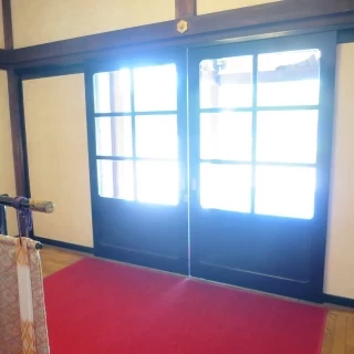 新郎新婦が入ってくる入り口