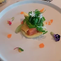 お魚料理。色鮮やかでかわいい。