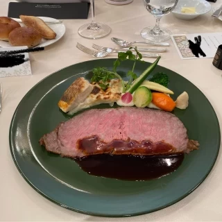 メイン
