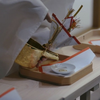 ゲストにお酒が配られました