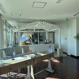 披露宴会場の前