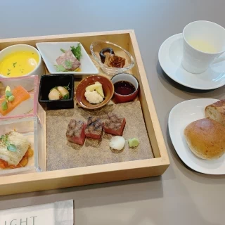 試食