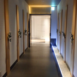 神殿手前の廊下1|690160さんのHOTEL NEW OTANI HAKATA （ホテルニューオータニ博多）の写真(2085822)