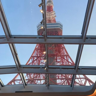 圧迫感がすごい式場でした