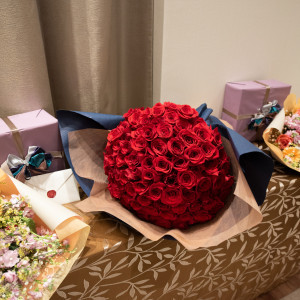 両親へのお花、記念品|690507さんのラグナヴェール 東京（LAGUNAVEIL TOKYO）の写真(2031978)