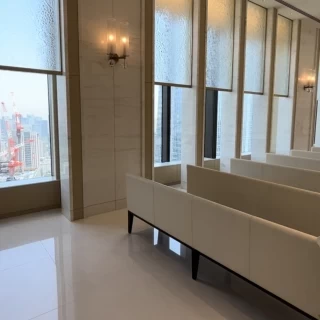 高層階にあるチャペル。東京が一望できます。