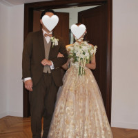 茶色のドアや木目の床でかなりアットホームな空間。