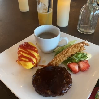 試食のお子様プレート